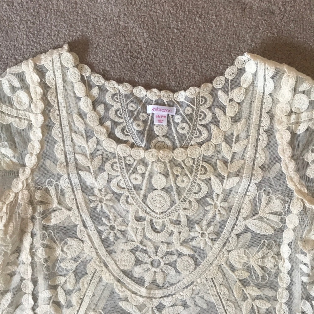 Lace top - Picture 2 of 2